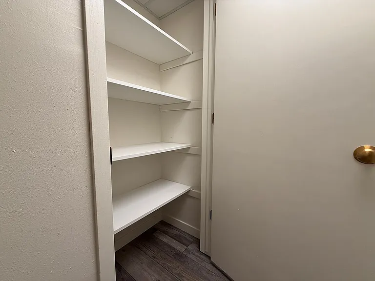 Wingra West Apartments — Photo 52