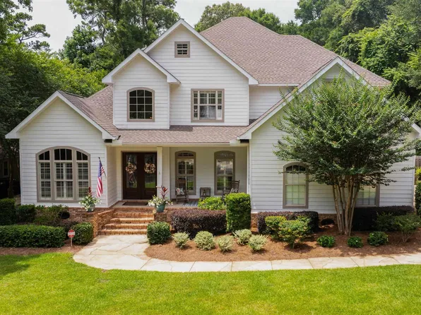 1177 Landings Rd, Daphne, AL 36526