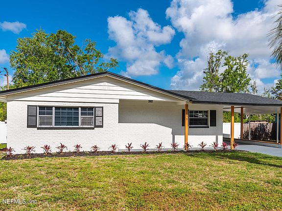 2nd image of 159 CAPELLA Road