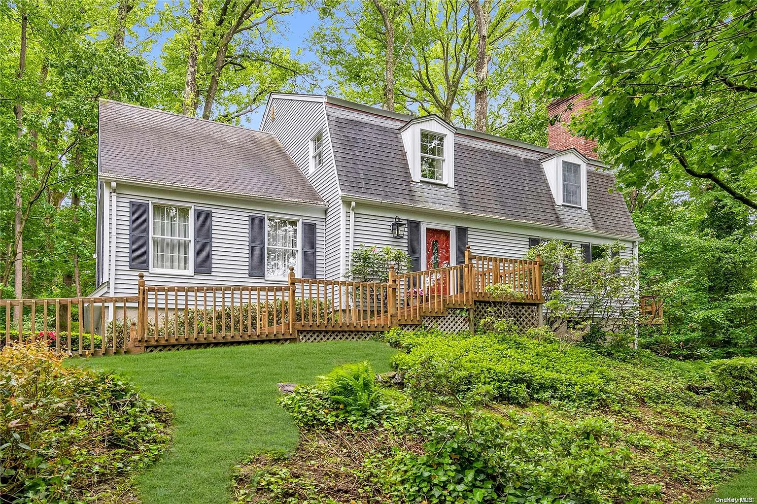 13 Rockwood Road W photo 1