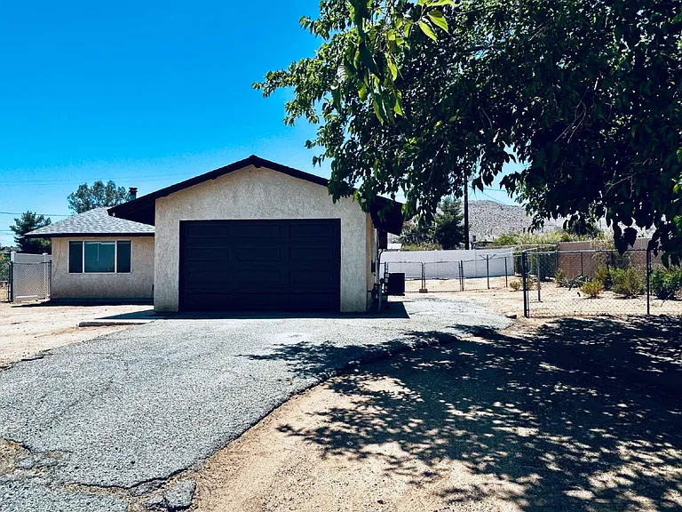 60399 Granada Dr — Photo 33