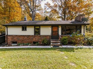 1912 W Copeland Dr, Powell, TN 37849