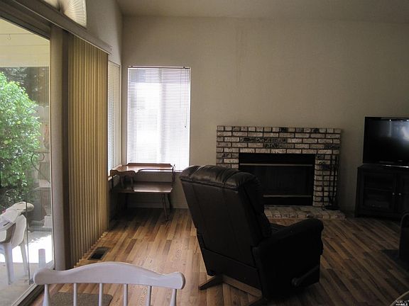 3rd image of 2215 Culpepper St