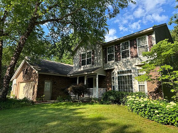2nd image of 3915 Tall Grass West Ct