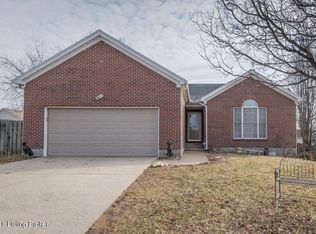 1230 Cottonwood Ct, Simpsonville, KY 40067