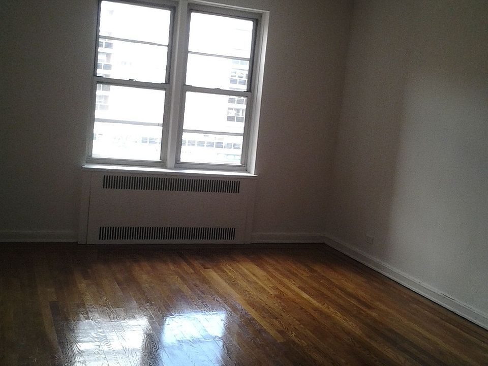 2nd image of 11034 73rd Rd APT 4C