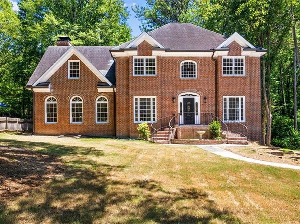 2120 Skyland Cove Ln