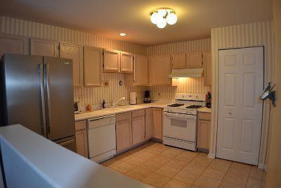 4th image of 2739 Shelly Ln