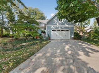 1504 Camberwell Ct, Middleton, WI 53562