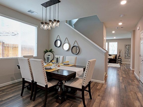 4th image of 4746 Sweeney Cir