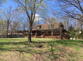 2955 N Oak Bailey Dr, Fayetteville, AR 72703