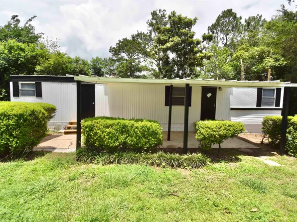 2716 Deep Forest Cir, Tallahassee, FL 32310