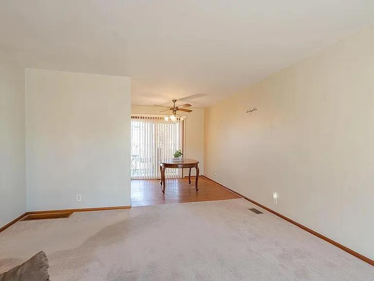 1931 Dalehaven Dr — Photo 6
