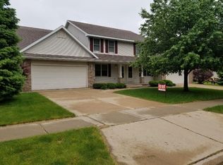 801 Herndon Dr, Madison, WI 53718