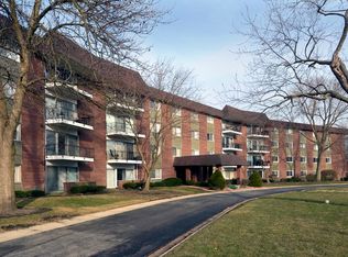 1030 S Fernandez Ave OFFICE 1-D, Arlington Heights, IL