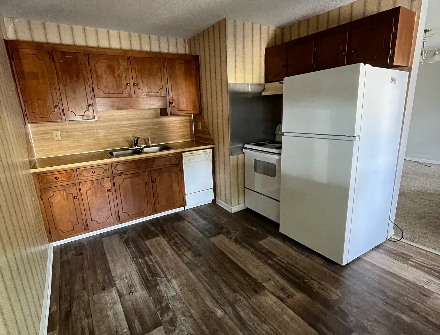 2 bed, $800 — Photo 2