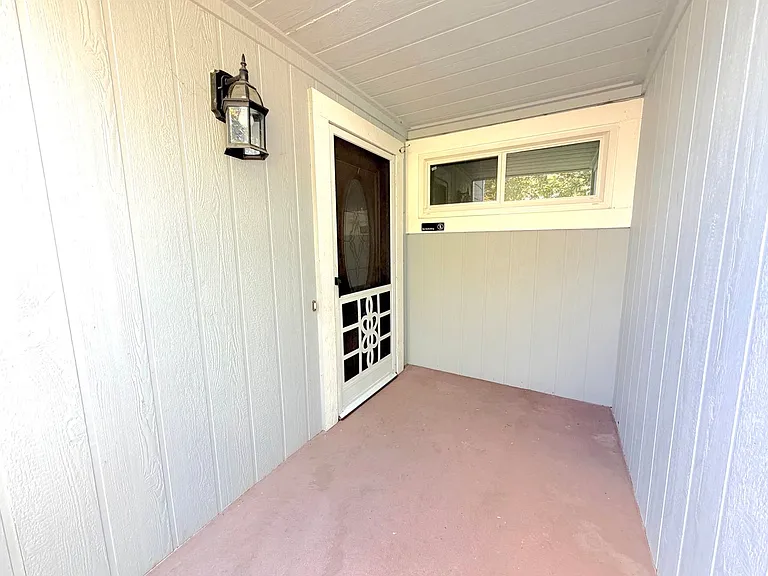 1862 Espee Ct — Photo 3