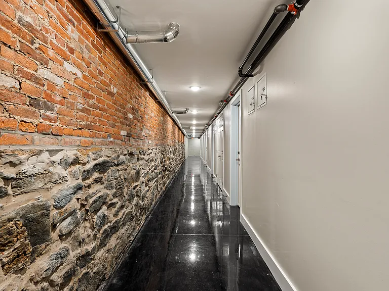 Prince Street Lofts — Photo 14