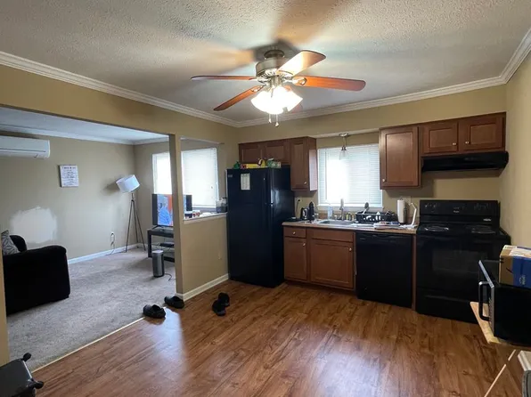 1000 State - (32260), 1000 State Ave Unit 3, Coraopolis, PA 15108