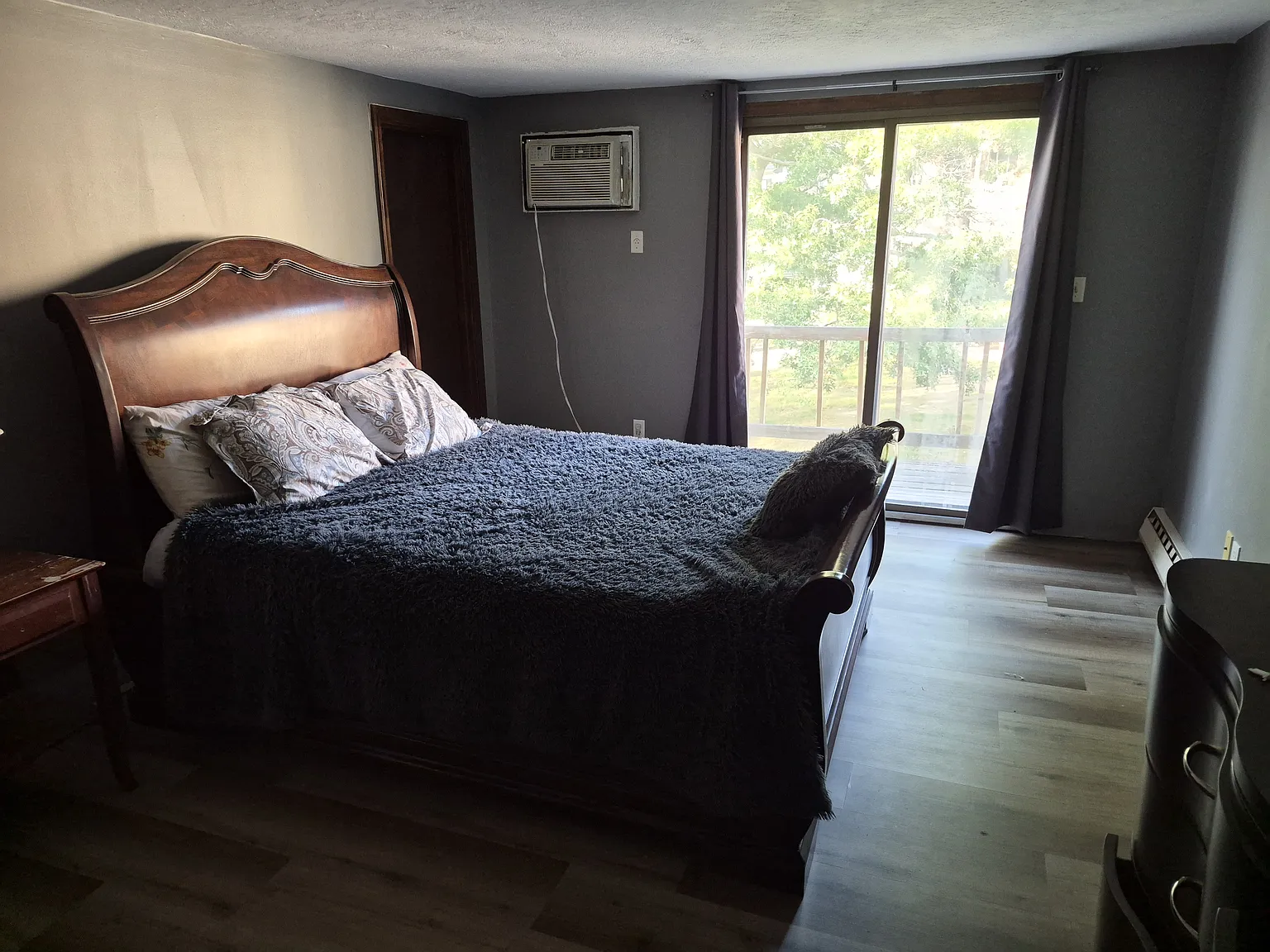 2 bed, 1.5 bath, 1116 sqft, $2,399 — Photo 3