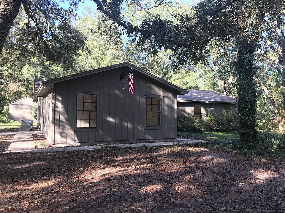 1st image of 2715 Periwinkle Ave N