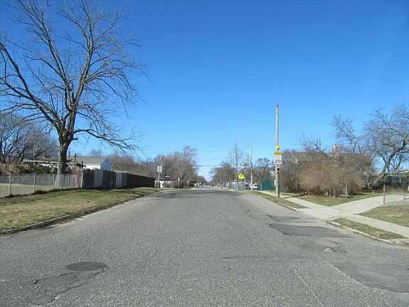5th image of 41 Satinwood St