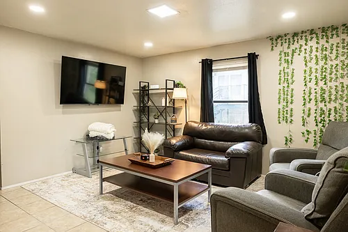 706 Navidad St #D Photo 1