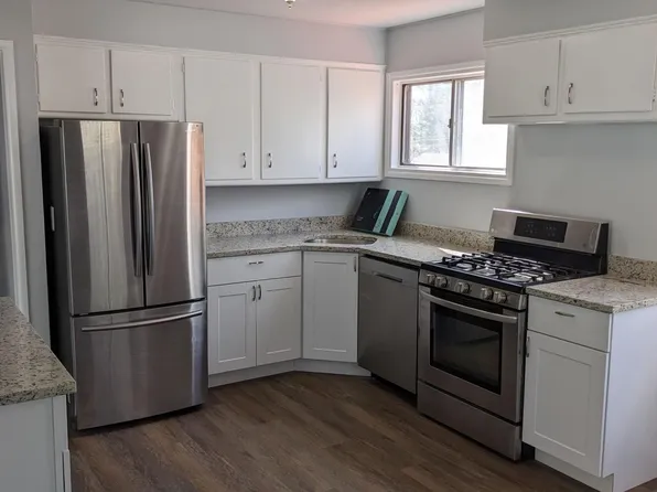 23 Richard St, Dover, NJ 07801