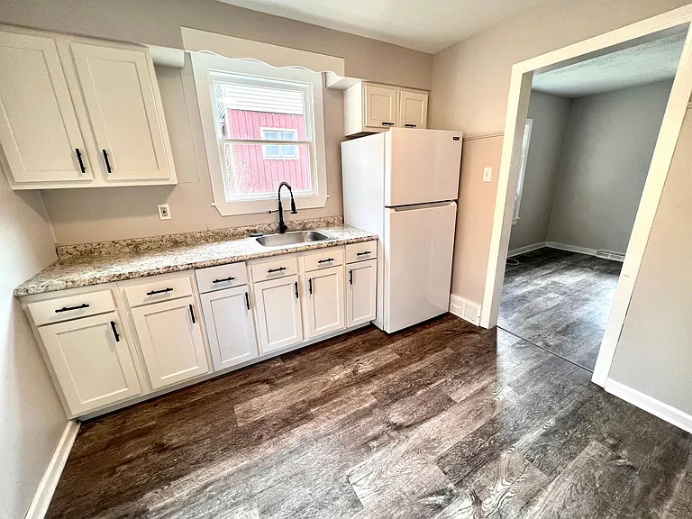 1620 Polk St — Photo 9