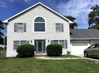 552 Mermaid Ave, Beachwood, NJ 08722