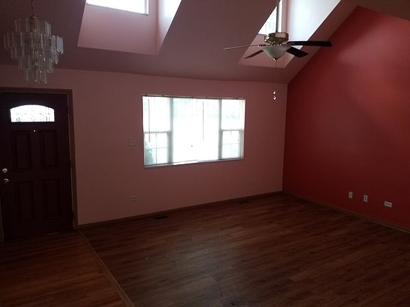 4th image of 1001 Sudbury Dr