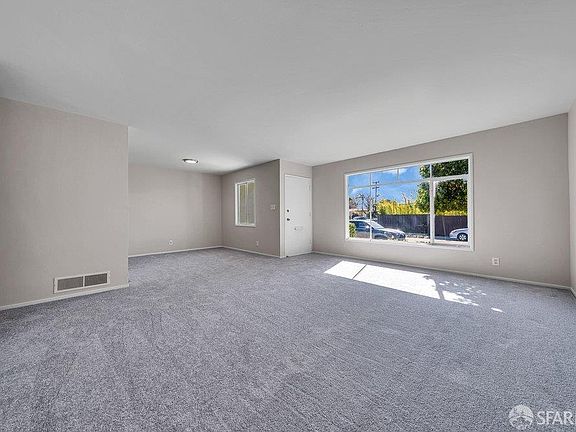 3rd image of 19378 Ricardo Ave