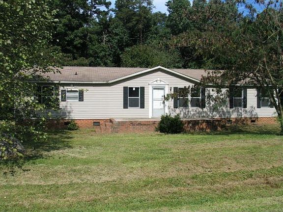 3rd image of 909 Breckenridge Ln