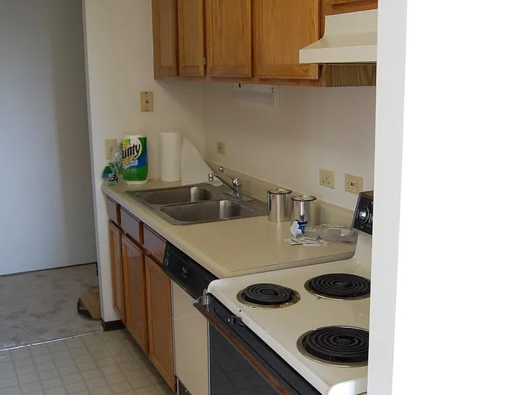 1840 Huntington Blvd #511 — Photo 4