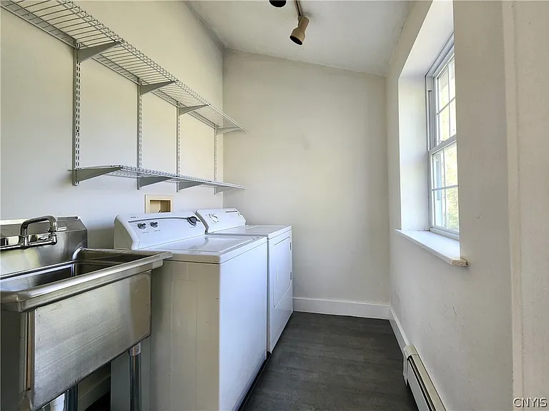 15 Etna Rd — Photo 14