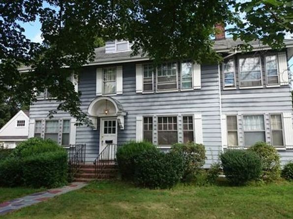 8 Hammondswood Rd #2
