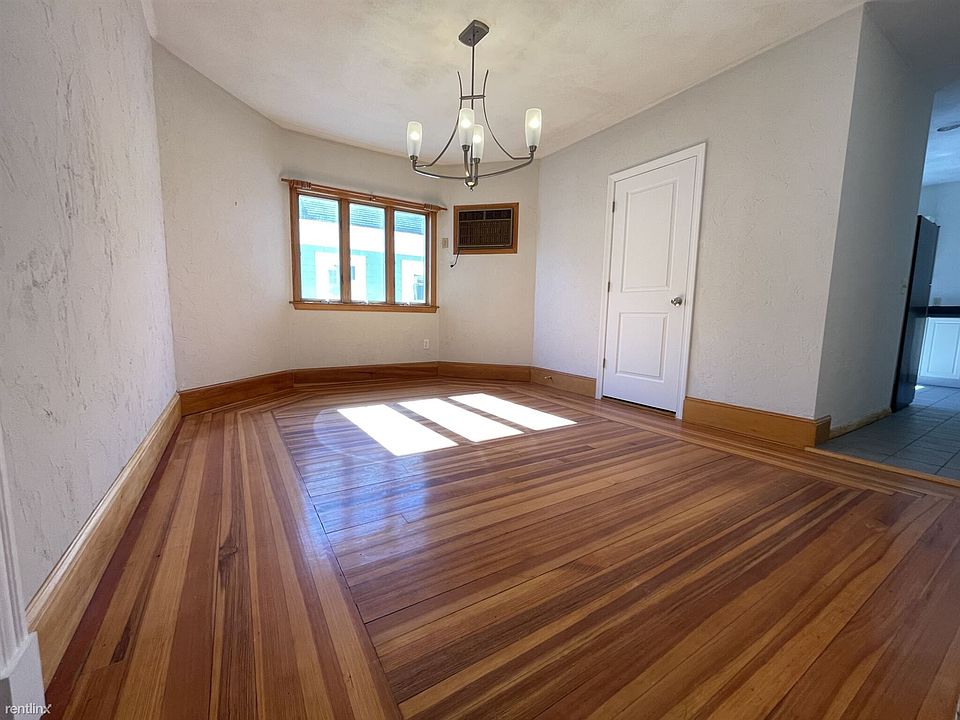14 Barton St. Somerville (Davis Square) Shared Unit Photo 2