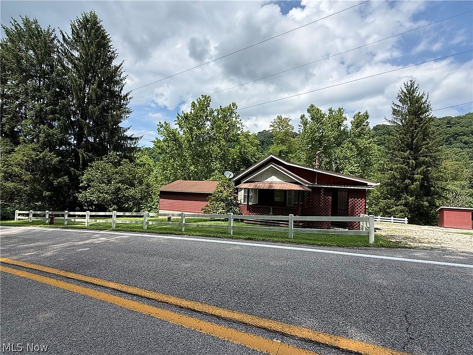1st image of 2061 Harmon Creek Rd