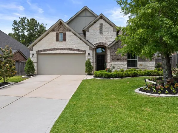 162 Climbing Oaks Pl, Montgomery, TX 77316