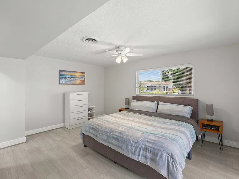 1710 SW 4th Ave — Photo 31