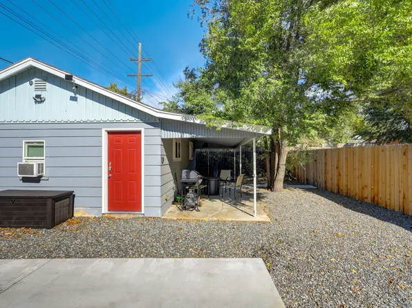 616 Bonfoy Ave #B, Colorado Springs, CO 80909