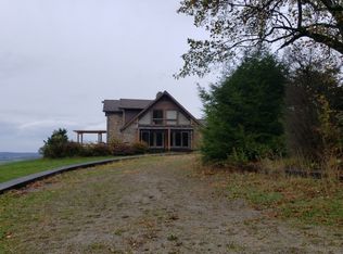 118 3rd St, Champion, PA 15622