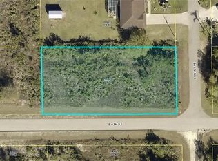 601 Louis Ave, Lehigh Acres, FL 33972