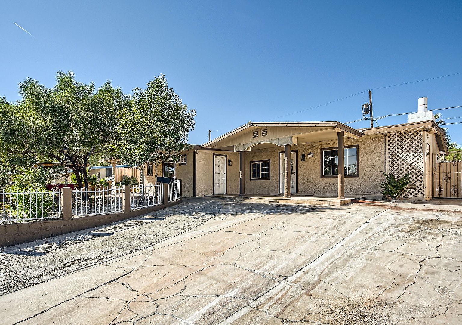 1720 Weeping Willow Ln 4, Las Vegas, NV 89104 Zillow