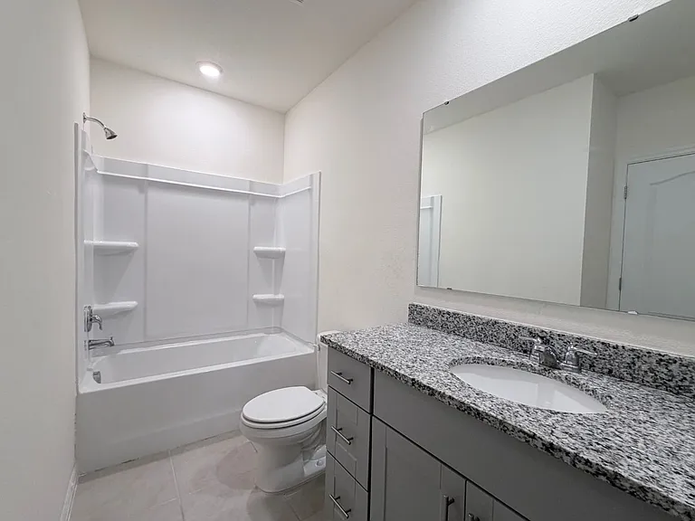 1470 Isleta Loop — Photo 14