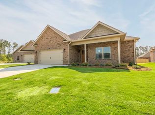 114 Rainsong Trl, Perry, GA 31069