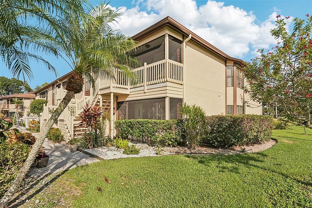 5755 Avista Dr #5755