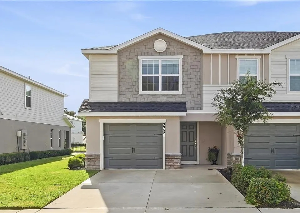 2731 Idyll Lakes Cir
