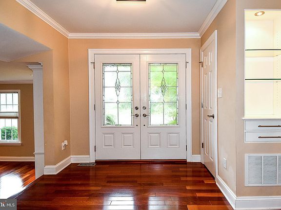 3rd image of 5206 Dunleigh Glen Ln