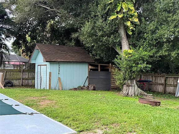 5th image of 6101 Balsam Drive